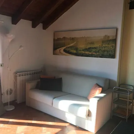 New Attic View 5 Апартаменты
