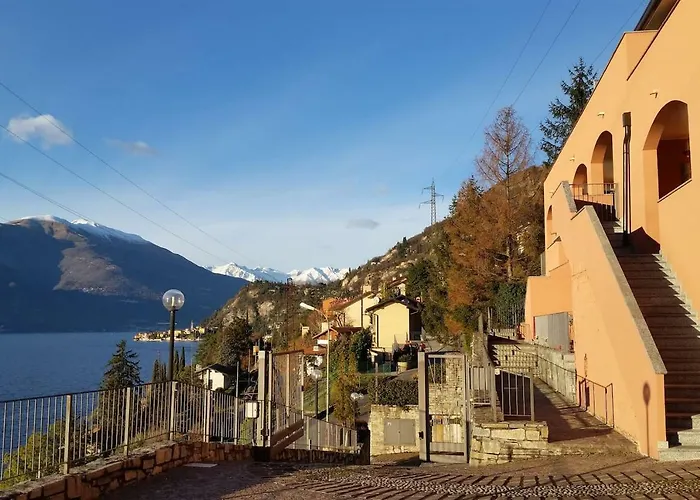 公寓 New Attic View 5 *